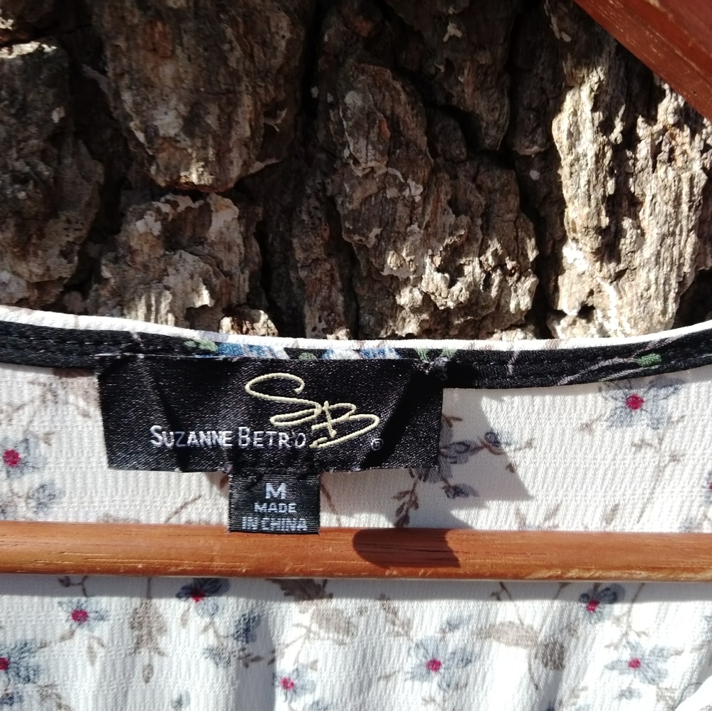 ⬇️ Price Drop!⬇️Susan Betro Boho blouse  in size M. - Picture 3 of 4